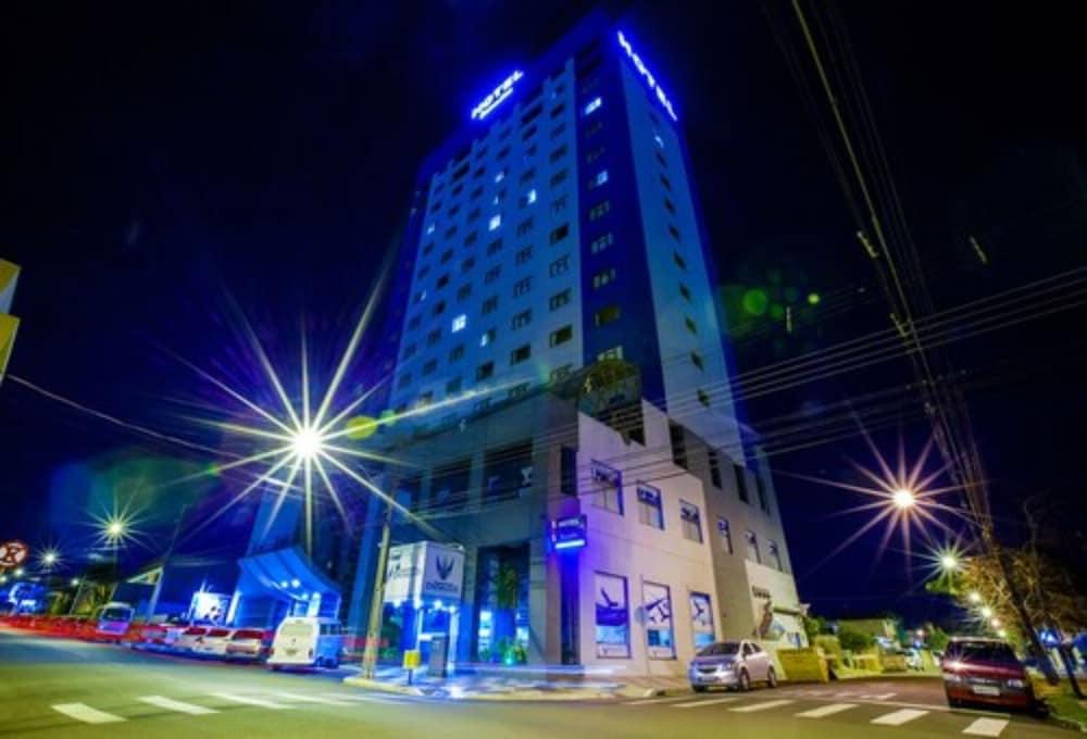 Hotel Executive Arapongas Eksteriør billede